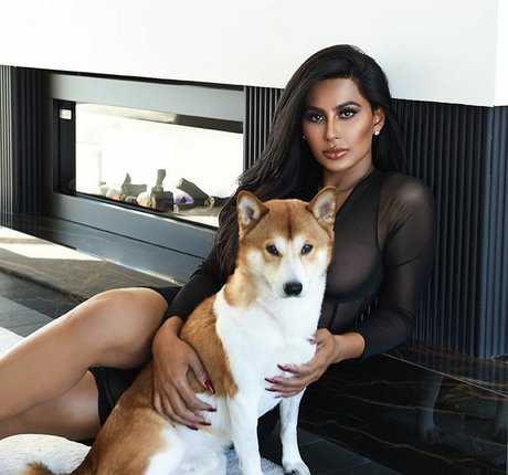 Amelia Maltepe onlyfans sex leaked