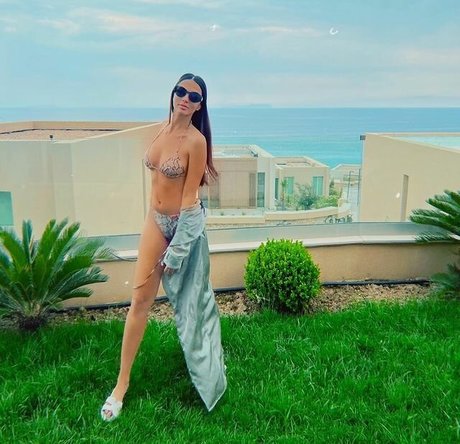 Leila Kraja onlyfans fuck