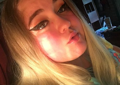 karmatheslut777 onlyfans leak nude