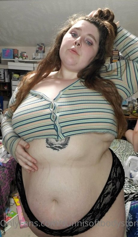 sunnisoftbodystoner leaked nude onlyfans