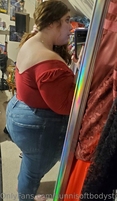 sunnisoftbodystoner leaked onlyfans