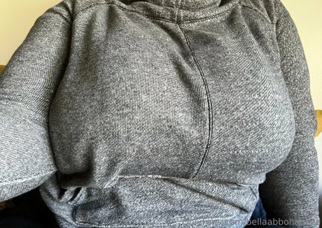 bellaabbondanza onlyfans leaked pictures