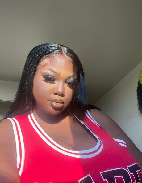 kianakakez onlyfans leaks sex