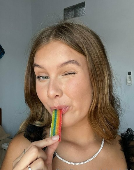 elsbels24 only fans sex