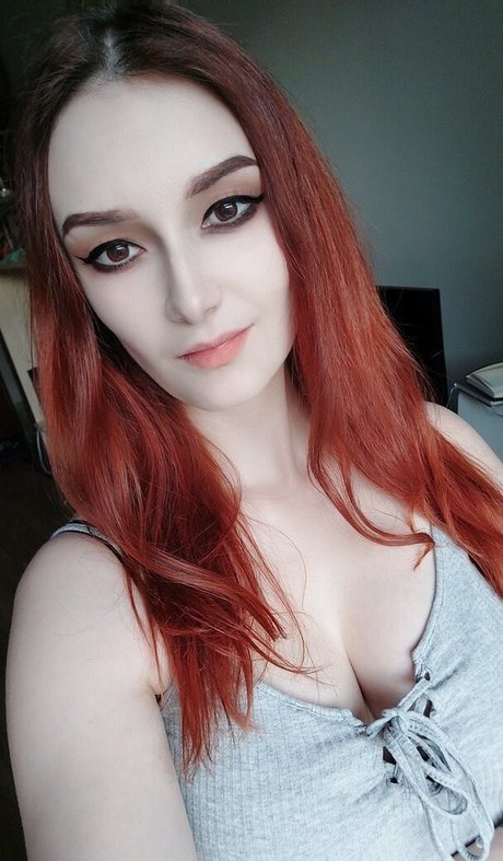 Vixena Siren Profile pic