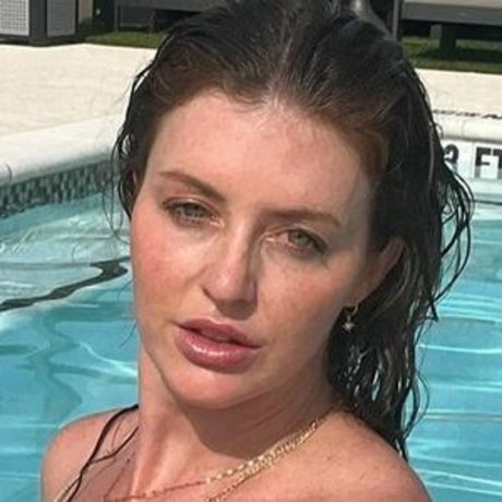 gingrbreadginny only fans nude leaks