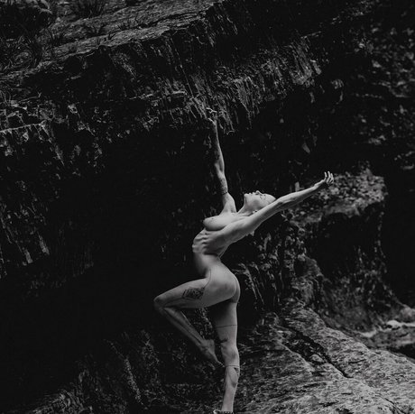 Stefanie Millinger feet onlyfans