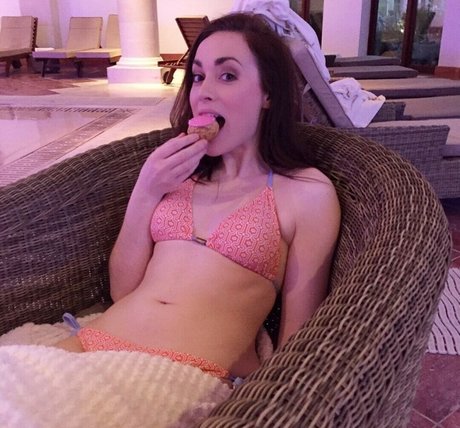 Rose And Rosie onlyfans porn leaked