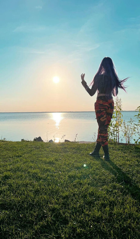 kinkynyrafree onlyfans lean