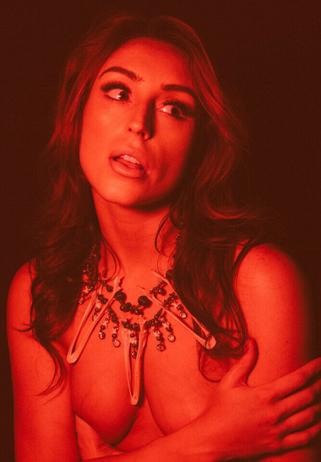 Christiana Cinn onlyfans naked pics