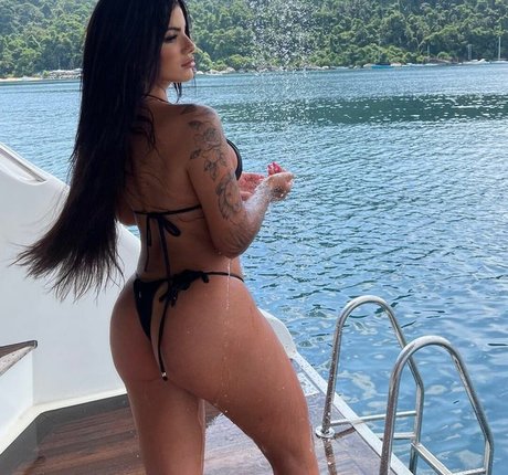 Milena Carvalho onlyfans naked