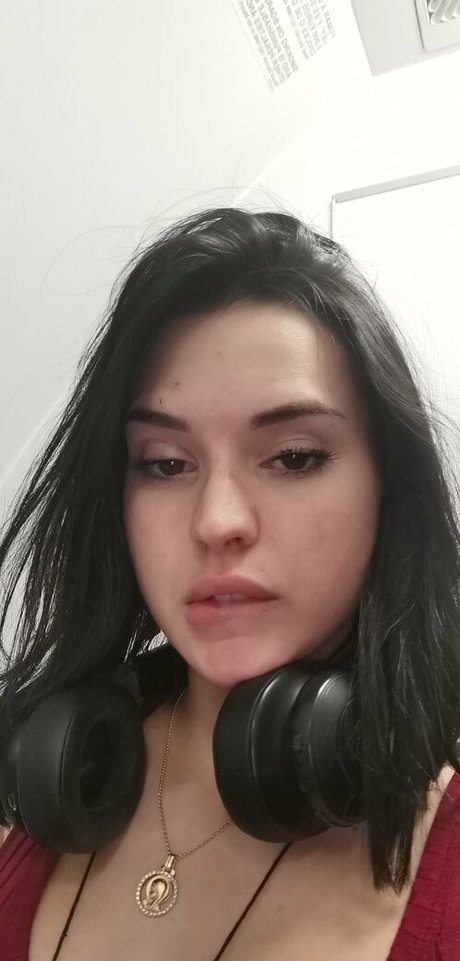 sereniakeer nudes onlyfans leak