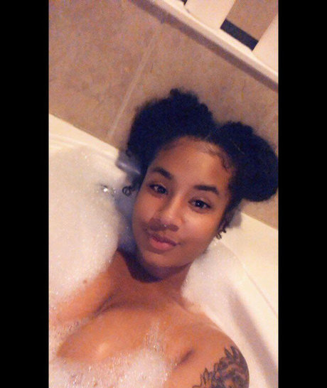 Elusivemulatto onlyfans porn leak