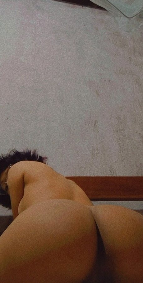 Lana Santhos onlyfans leaks.