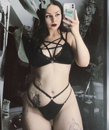 NevernaNoir onlyfans naked porn