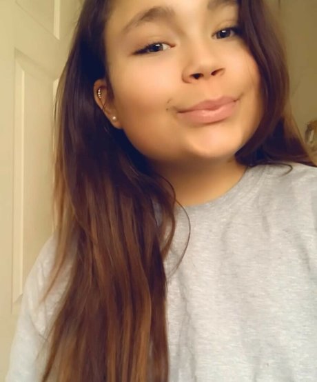 Shannon Dacombe free only fans