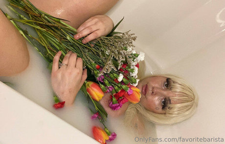 favoritebarista naked onlyfans leaks