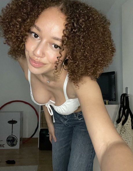 Alwaysbeshy nude porn onlyfans