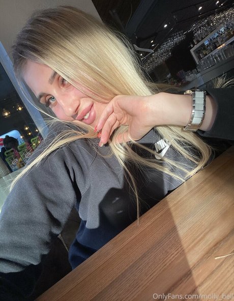 molly bell pics onlyfans