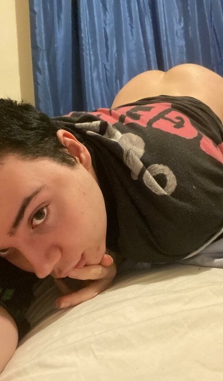 roseyule onlyfans model photos