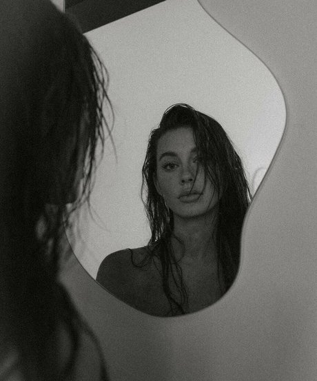 Sarah Waddles nude onlyfans pics