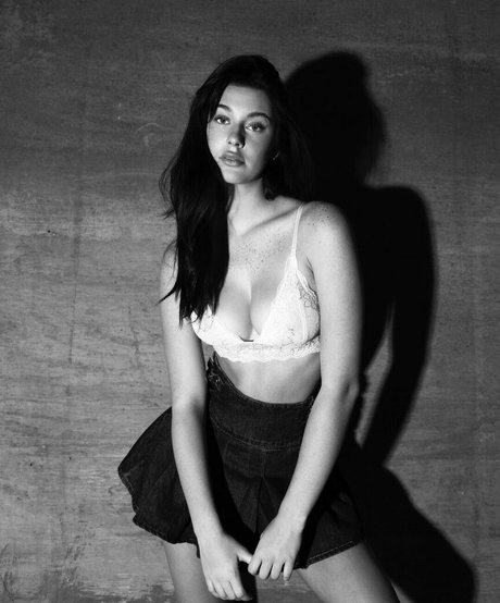 Sarah Waddles onlyfans porn leaked