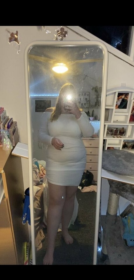 pastelpeachie onlyfans boobs