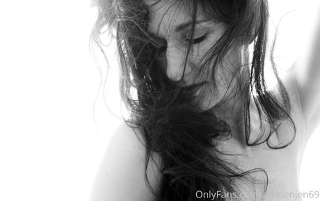 zendenjen69 onlyfans pictures