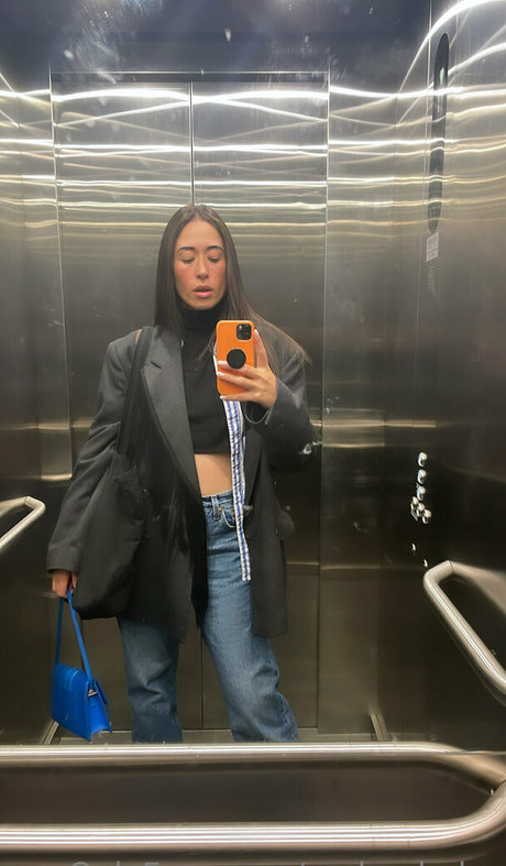 realrachelru onlyfans posts