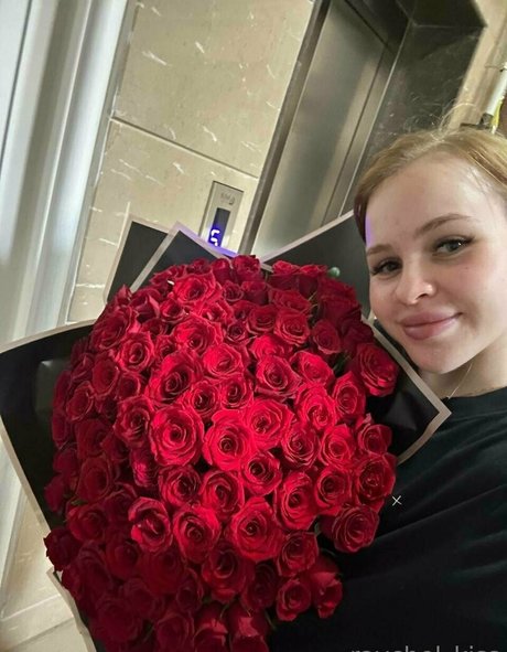 raychel kiss Profile pic