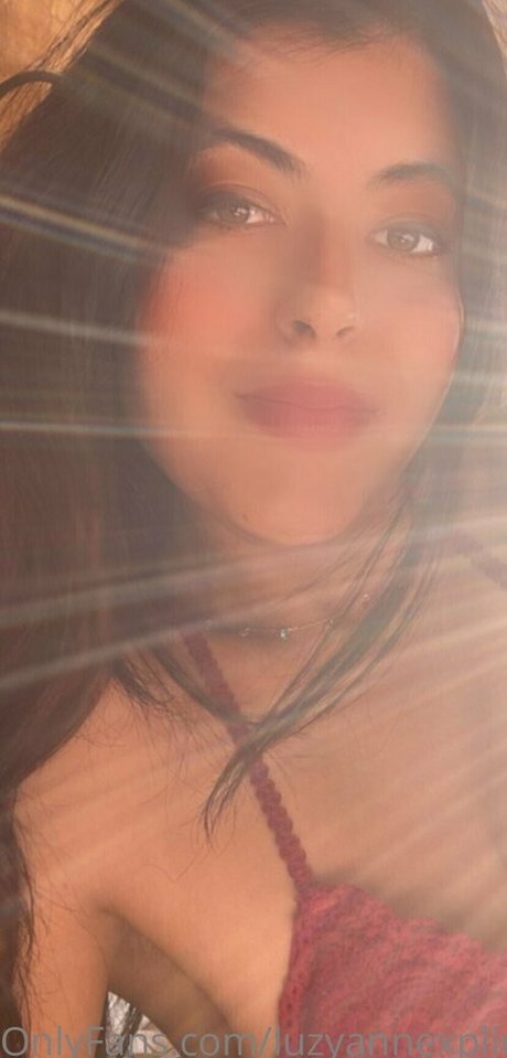luzyannerotic onlyfans nude pics