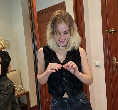 emmachloee onlyfans leaked