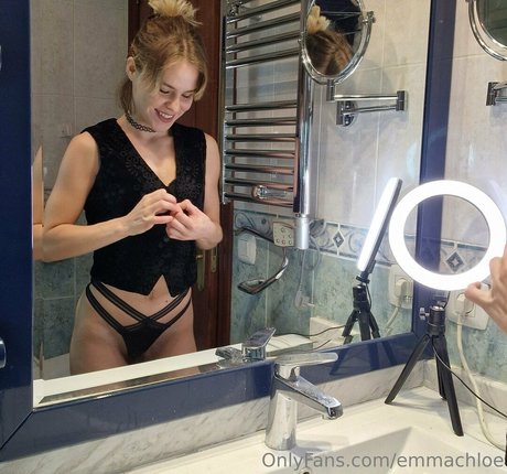 emmachloee onlyfans leaked sex