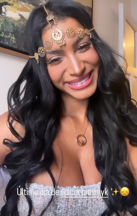 Dubai Escort onlyfans pics