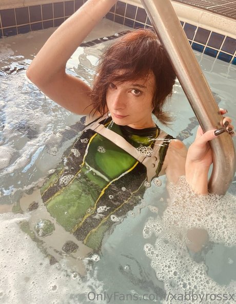 xabbyrossx onlyfans leaked photos