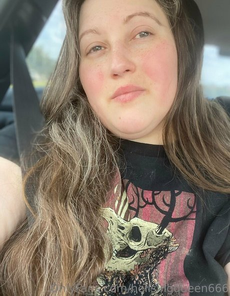 hellsingqueen666 nude onlyfans