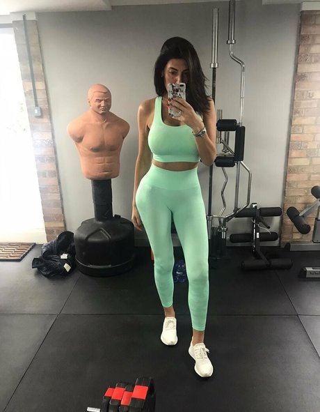 AvaKoxxx onlyfans porn free