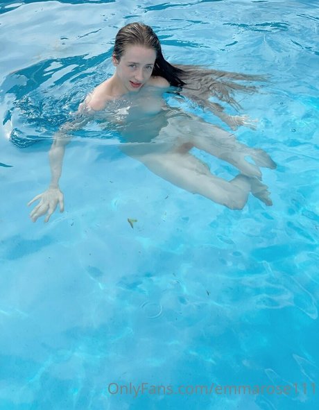 ofchloerose onlyfans public photos