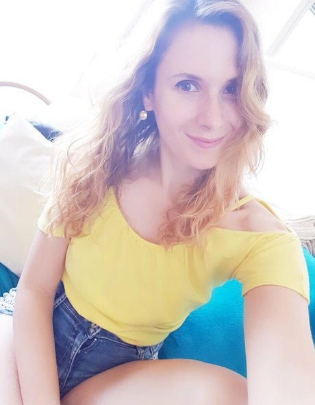 ellyedelweiss ass onlyfans