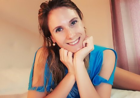 ellyedelweiss onlyfans pic