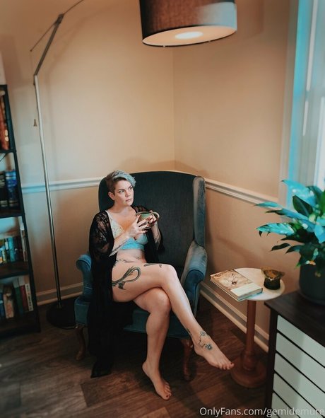gemidemure onlyfans posts