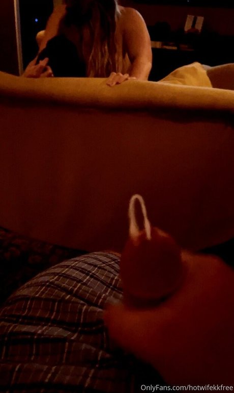 hotwifekkfree leaked onlyfans porn