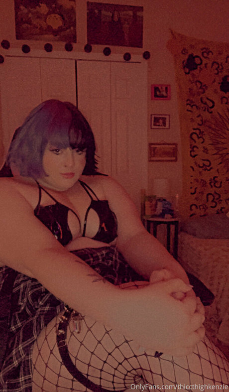 thiccthighkenzie onlyfans archives