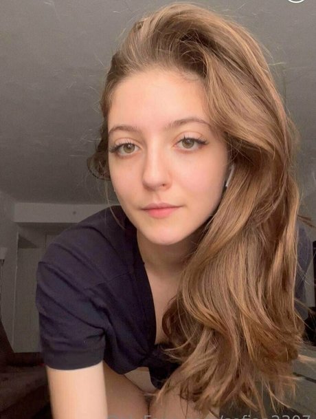 sofiaa2307 boobs onlyfans