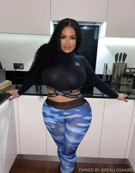 lissaaires hot onlyfans