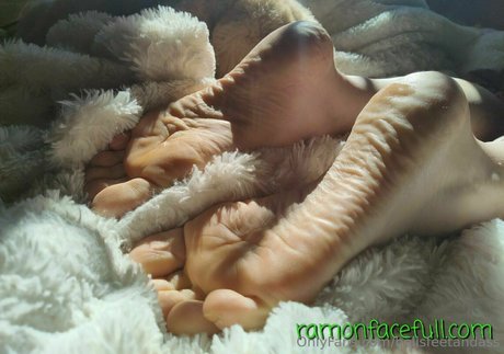 bellsfeetandass new onlyfans leak