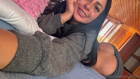 charlotte19y nude onlyfans leak