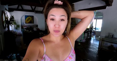 LaurDIY naked onlyfans