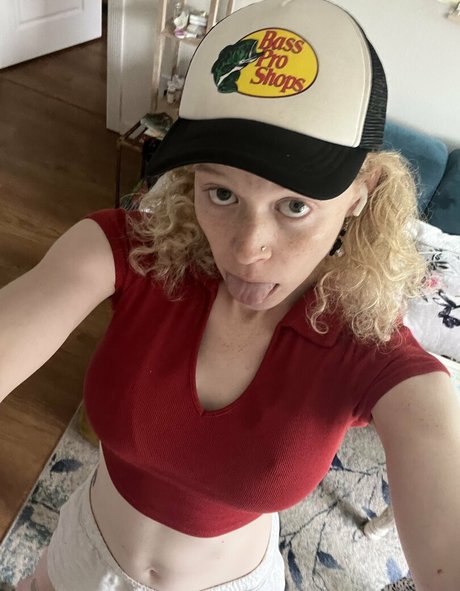 allie0t boobs onlyfans