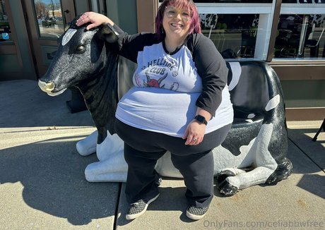 celiabbwfree feet onlyfans